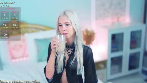  Im the first transgender post-op model on haturbate. I have a new sweet pussy... online show from October 20, 6:24 pm