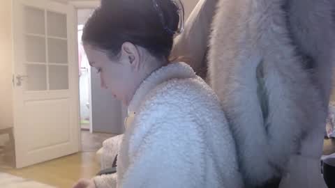 miss unforgettable online show from March 16, 2:54 pm