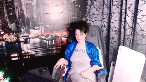 Sarah online show from January 19, 4:39 pm