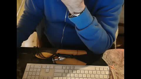 amslave4f online show from December 13, 1:22 pm