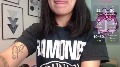 Amy 3 online show from March 10, 4:39 am