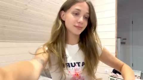 Amy Chill online show from August 2, 5:48 pm