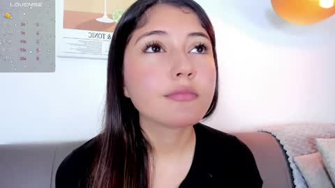 Amy online show from May 1, 1:38 pm