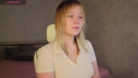 Amy online show from November 13, 12:02 am