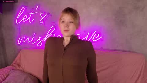 Amy online show from November 9, 12:25 am