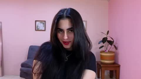Snapshot of amy_lovelydoll chatting on September 12, 9:39 pm Amy online show from September 12, 9:39 pm