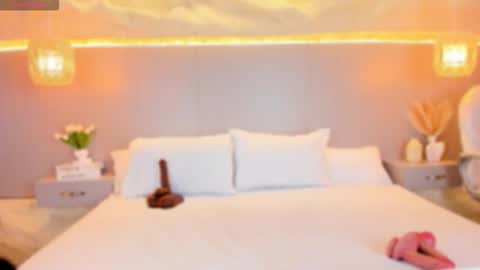 amy online show from March 13, 12:41 pm