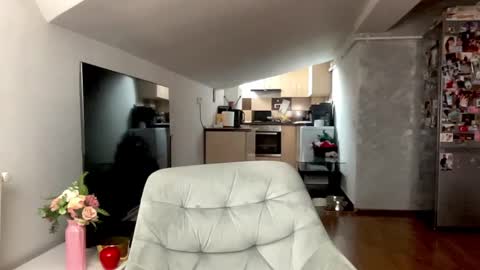 amyroberta92 online show from October 14, 7:00 am