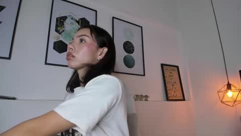 Amy online show from February 9, 11:36 am