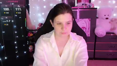 amyvibes online show from September 9, 8:42 pm