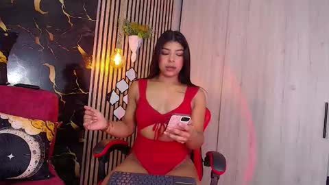 Ana online show from March 5, 3:32 pm