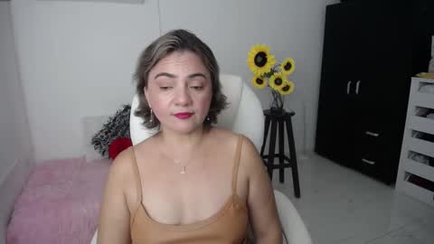  Ana  online show from February 20, 11:54 pm