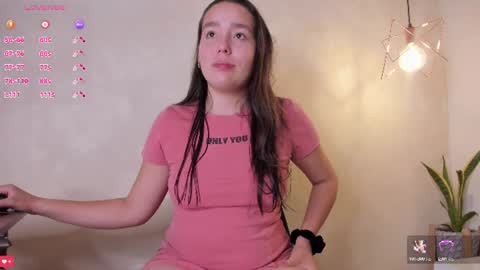 Ana online show from July 4, 1:04 pm