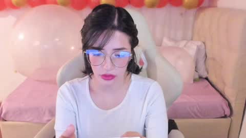 Snapshot of ana_ruuh chatting on February 7, 7:38 pm Im anna but you can call me as you want online show from February 7, 7:38 pm