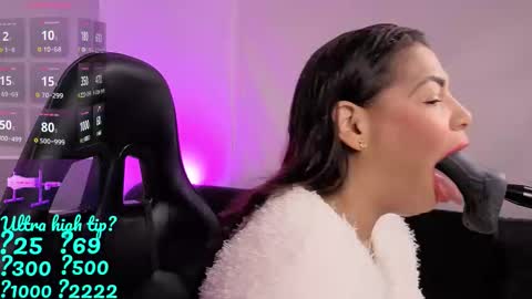 Snapshot of anabel693 chatting on October 21, 9:36 am anabel alice gandara online show from October 21, 9:36 am