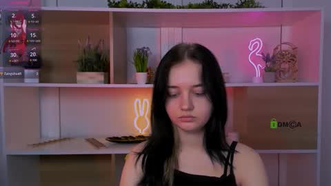 anabel_foxis online show from November 7, 7:55 am