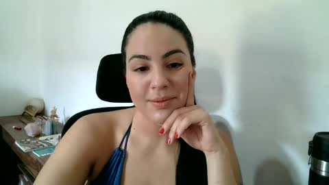 anabelenogueira1 online show from July 8, 3:48 pm