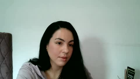 anabelenogueira1 online show from June 23, 4:02 pm