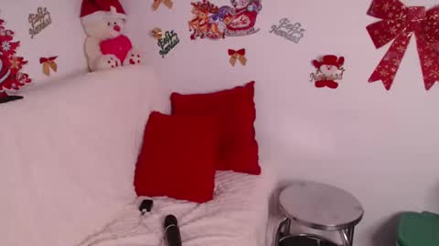 Snapshot of anabellered chatting on December 30, 9:59 am Ana online show from December 30, 9:59 am