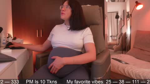 IG Soyanah  online show from April 19, 12:44 am