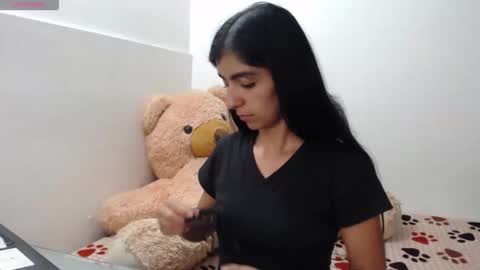 Anahi Browns online show from March 27, 7:59 pm