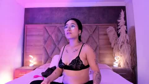 Im Sara  online show from June 1, 3:19 am