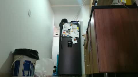 Snapshot of anaids_dam chatting on October 5, 8:49 pm anaids online show from October 5, 8:49 pm