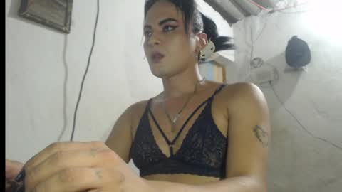 Analia smith online show from May 16, 1:57 am