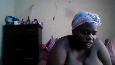 analslut1987 online show from January 8, 8:20 am