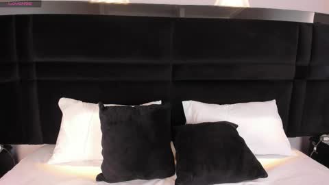 Anasha online show from November 14, 11:56 am