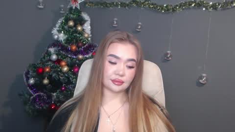 anastacyyellig online show from December 22, 9:32 pm