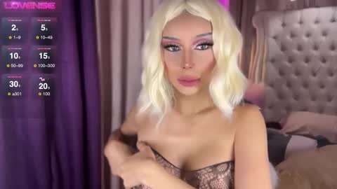 Anastasia Cucuzza online show from March 7, 12:45 pm