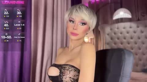 Anastasia Cucuzza online show from March 7, 3:49 pm