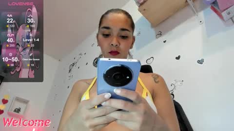 Snapshot of anastasia_tuya chatting on October 7, 2:07 am anastasia online show from October 7, 2:07 am