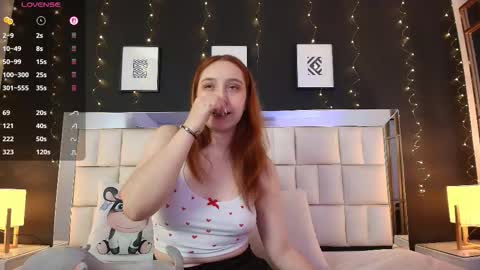 Snapshot of anastasia_windel chatting on September 26, 8:17 pm Anastasia online show from September 26, 8:17 pm