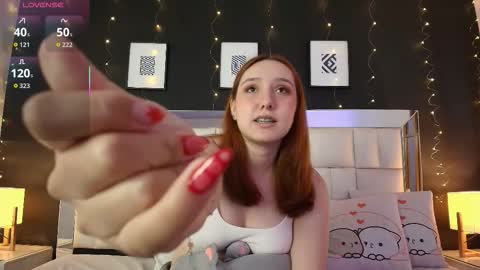 Snapshot of anastasia_windel chatting on October 17, 9:19 pm Anastasia online show from October 17, 9:19 pm