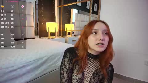 Snapshot of anastasia_windel chatting on September 22, 10:25 pm Anastasia online show from September 22, 10:25 pm