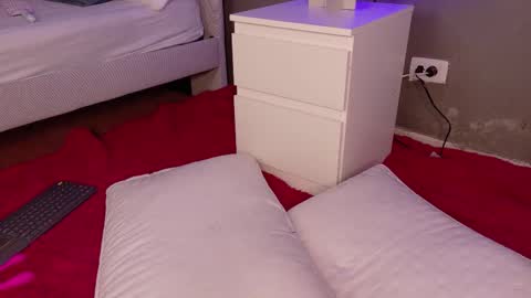 Kendra  online show from December 4, 11:43 am