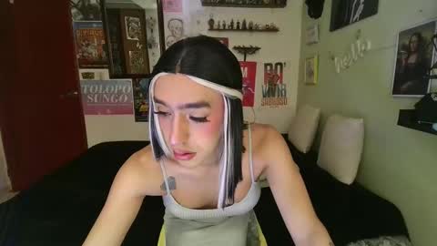 ana victoria online show from October 28, 1:23 pm