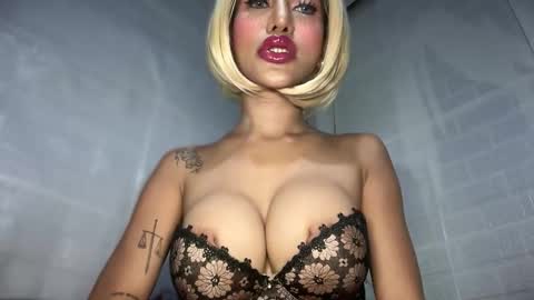 anawalters online show from January 19, 3:33 pm