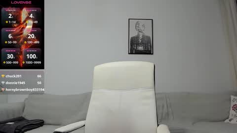 Snapshot of anayscaandy chatting on September 28, 5:27 am Andreea online show from September 28, 5:27 am