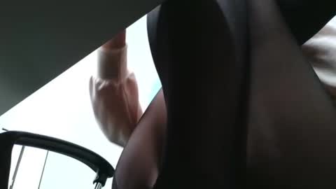   online show from October 7, 2:57 pm