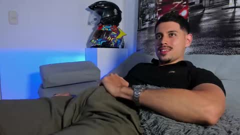 ANDER online show from December 3, 4:07 pm