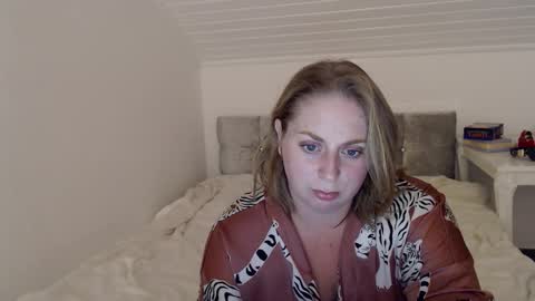 Andorphin online show from October 31, 8:09 pm