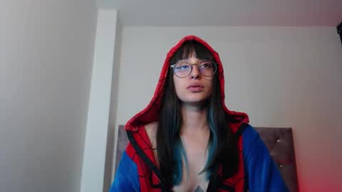 Snapshot of andrasla chatting on October 3, 3:37 am Andras online show from October 3, 3:37 am