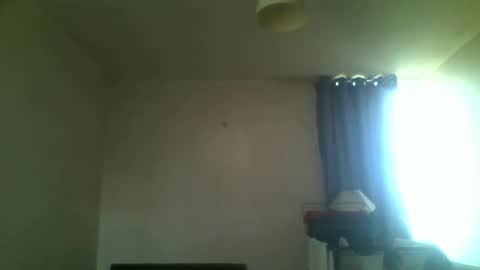 andrea2025 online show from November 4, 9:43 am