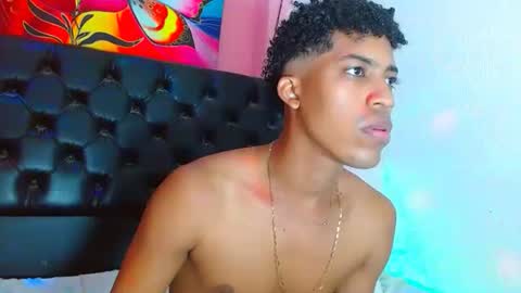 Snapshot of andrea_andres_couplehot chatting on October 18, 9:46 am andrea andres couplehot online show from October 18, 9:46 am