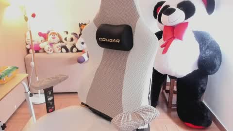 andrea_bonnie online show from April 13, 12:53 pm