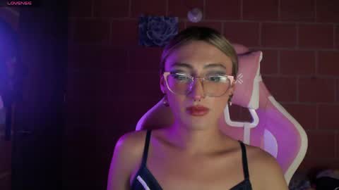 Andrea  online show from April 20, 10:46 pm