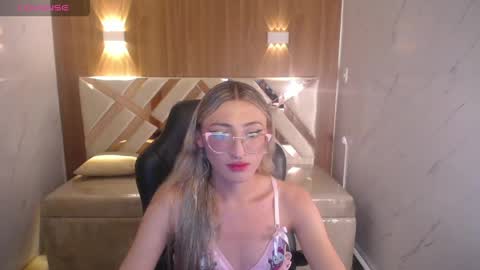 Andrea  online show from March 12, 3:21 am